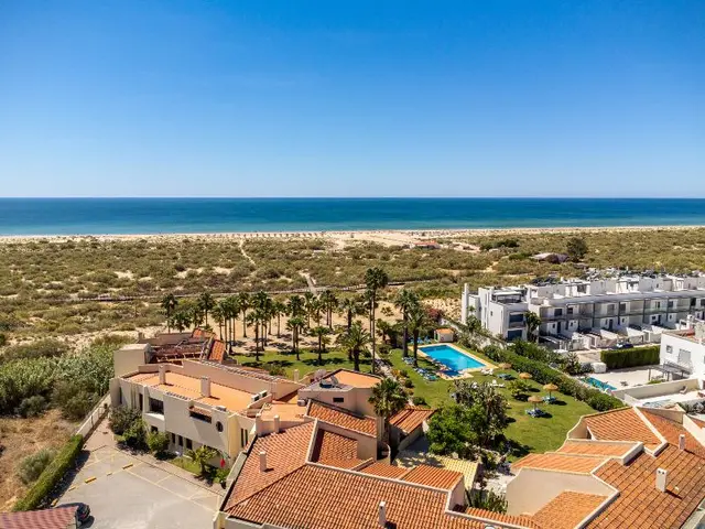 Praia da Lota Resort