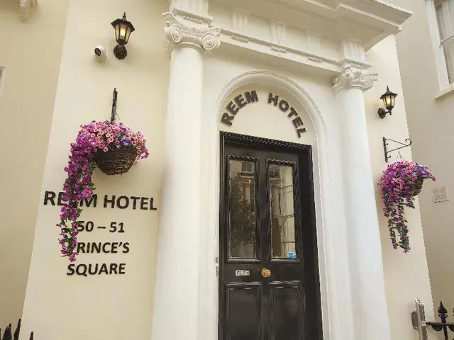Reem Hotel