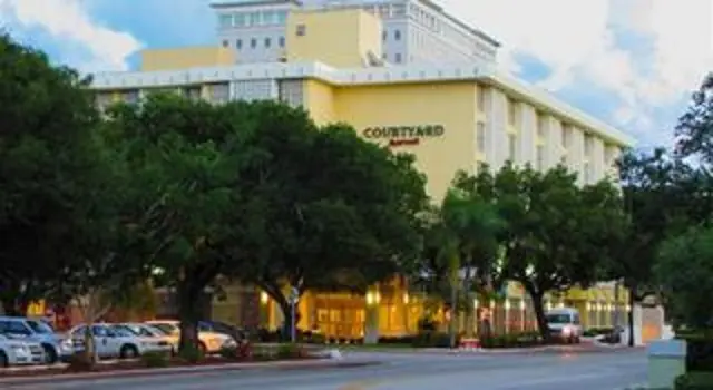 Courtyard Miami Coral Gables