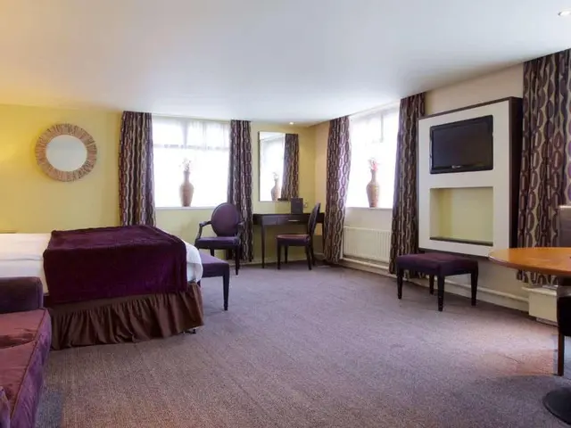 Manchester Airport Stanley Hotel by Belvilla