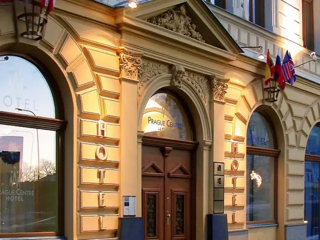 Superior Hotel