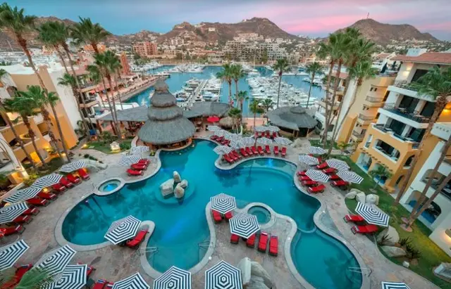 Marina Fiesta Resort & SPA Dine Out