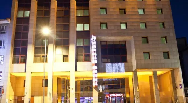 Sergah Hotel