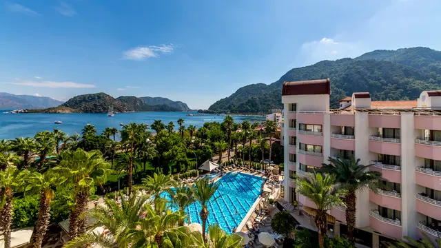 Aqua Hotel