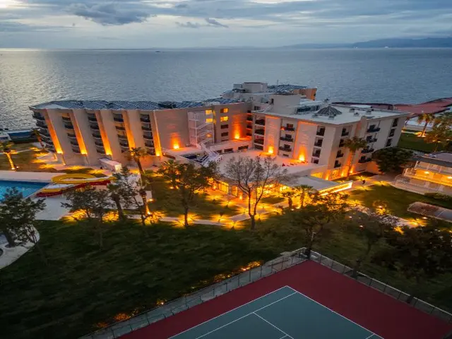 Festival Hotel