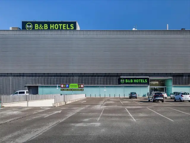 B&B HOTEL Logroño Las Cañas