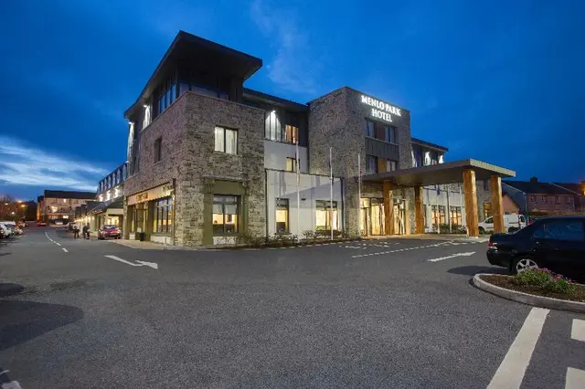 Menlo Park Hotel & Conference Centre