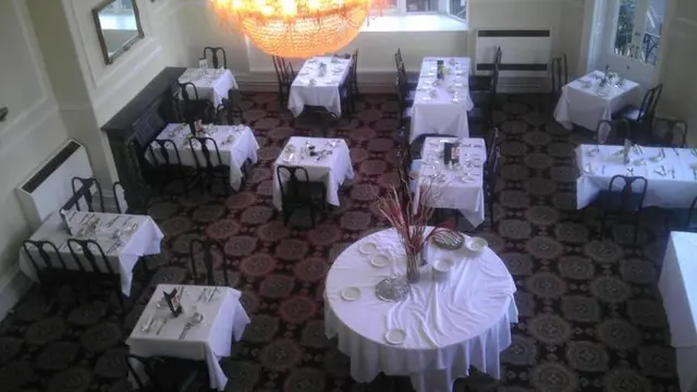 Royal Kings Arms Hotel