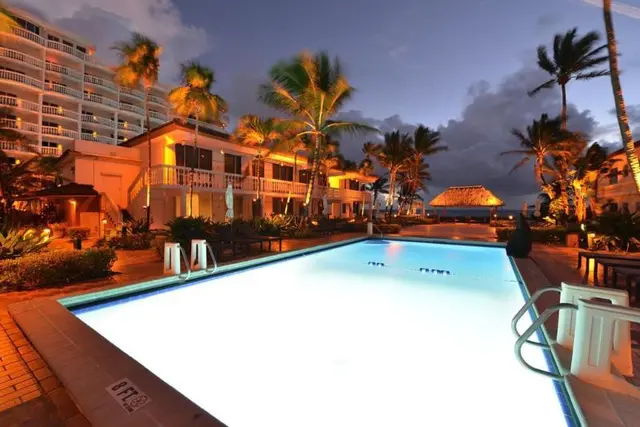 Beachcomber Oceanfront Resort & Villas