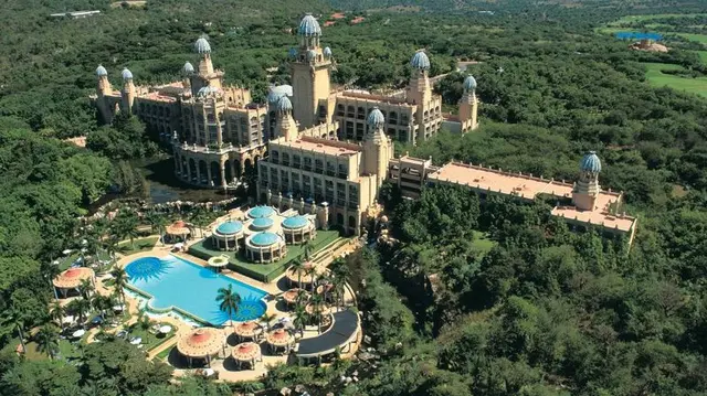 The Palace of the Lost City