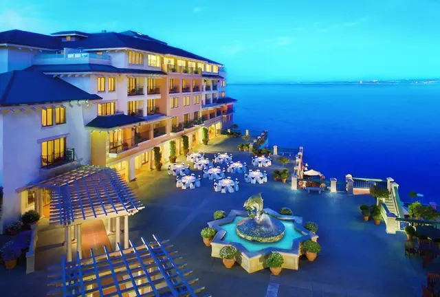 Monterey Plaza Hotel & Spa