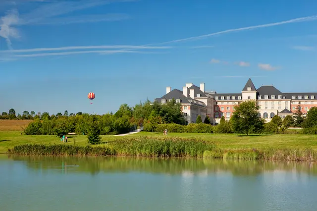 Dream Castle Paris