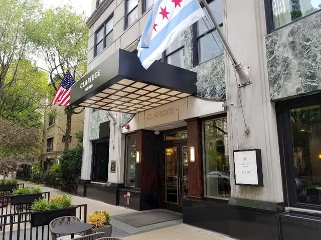 Claridge House Chicago, Tapestry Collection