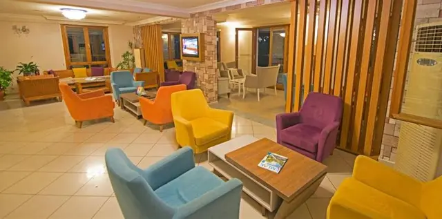 Perdikia Hill Family Resort