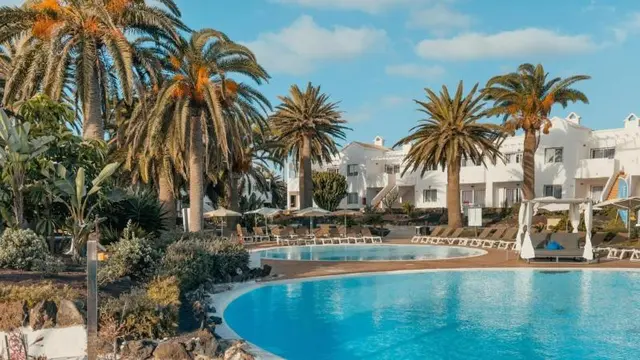Labranda Corralejo Village