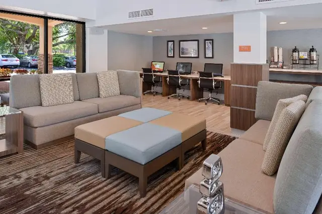Mai Hana Hotel & Suites International Drive