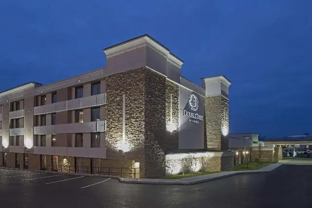Doubletree By Hilton Schenectady Downtown