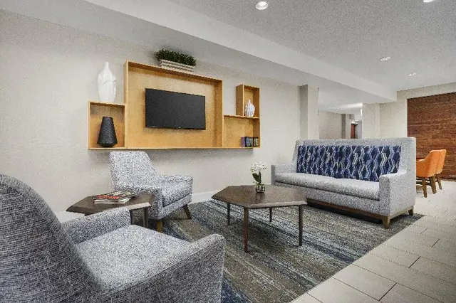 Holiday Inn Express Irondequoit