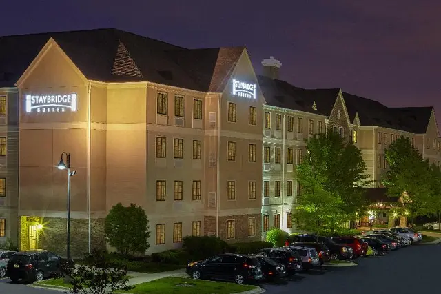 Staybridge Suites Chicago -- Glenview By IHG