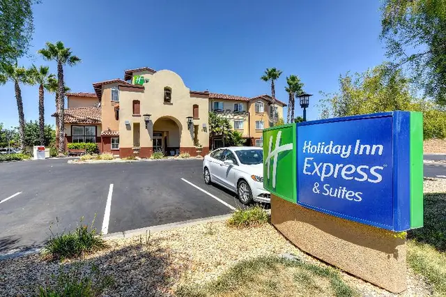 Holiday Inn Express Manteca