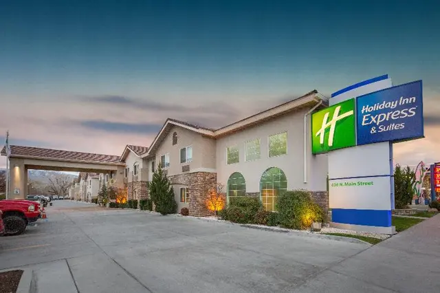 Holiday Inn Express & Suites Bishop By IHG