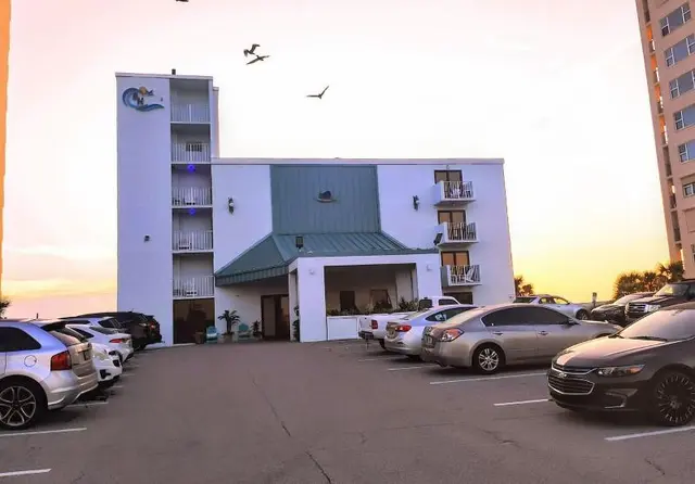 Beachside Motel