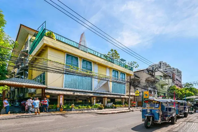 Royal Ivory Nana Hotel Bangkok