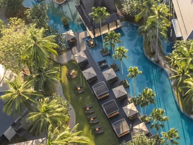 Twinpalms Surin Beach Phuket