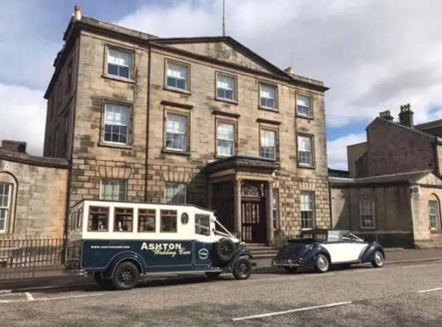 Tontine Hotel