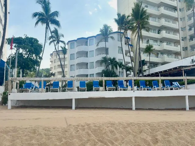 Acapulco Malibu