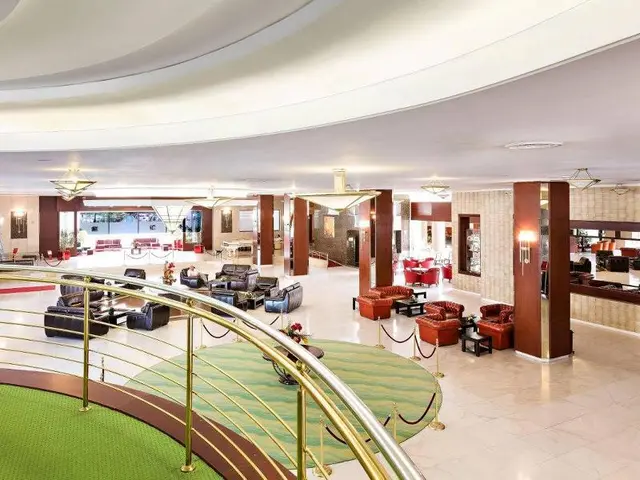 Aro Palace Hotel