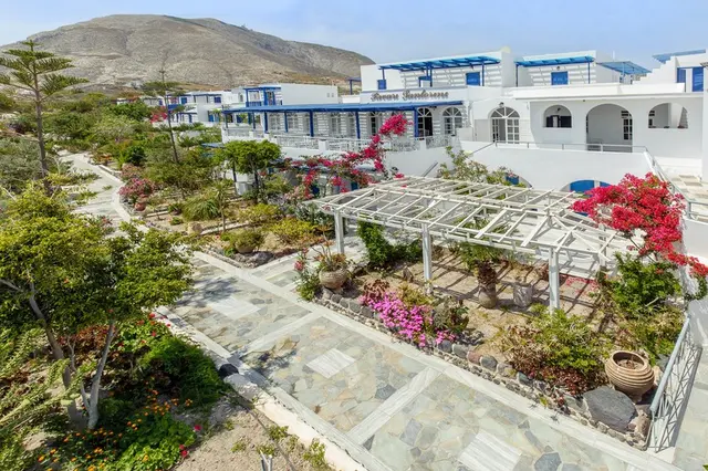 Rivari Santorini