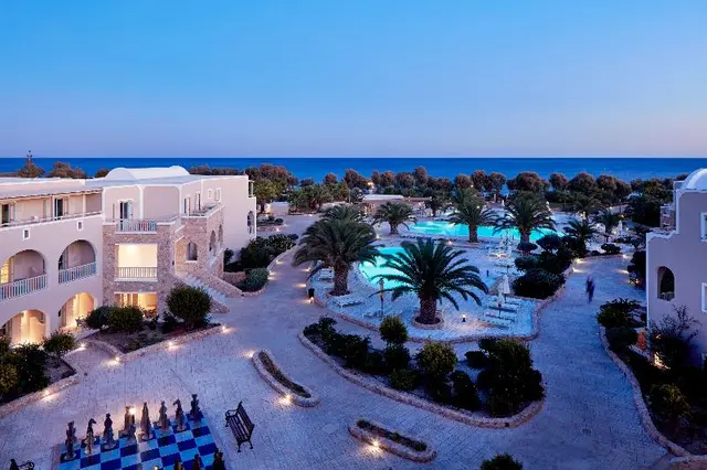 Santo Miramare Resort