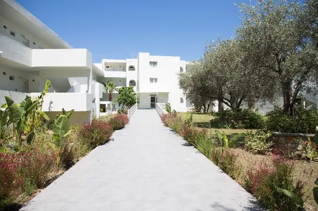 Lindos White hotel & suites