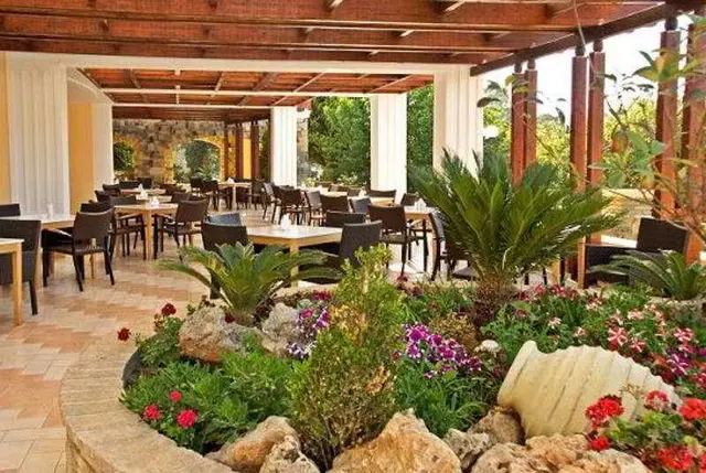 Crithoni's Paradise