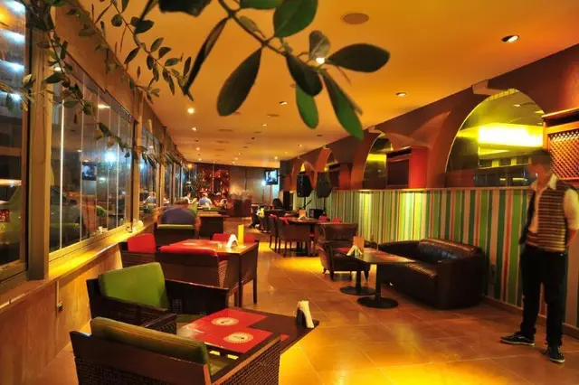 Lancaster Hotel