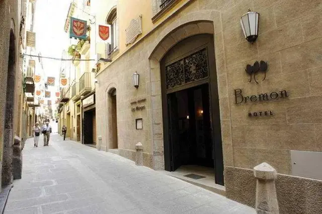 Bremon Boutique Hotel By Duquesa Hotels Collection