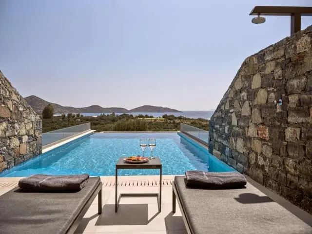 Elounda Palm