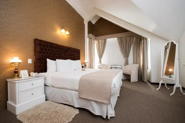 Casa Bonita Hotel & Luxury Residence