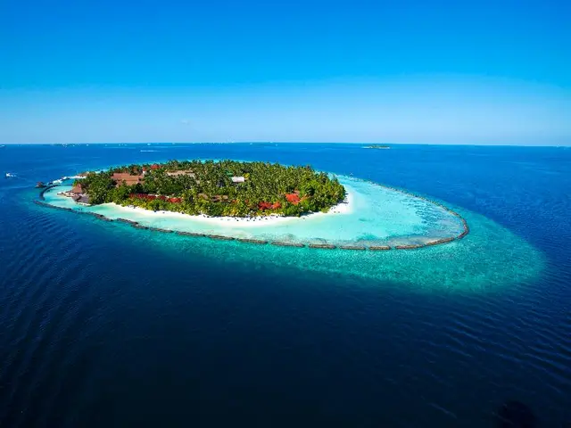 Niva Kurumba Maldives