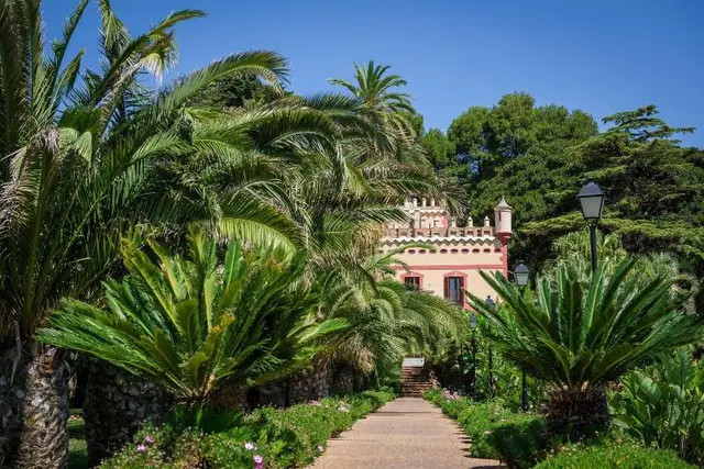Villa Retiro Resort