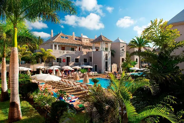 Marylanza Suites & Spa