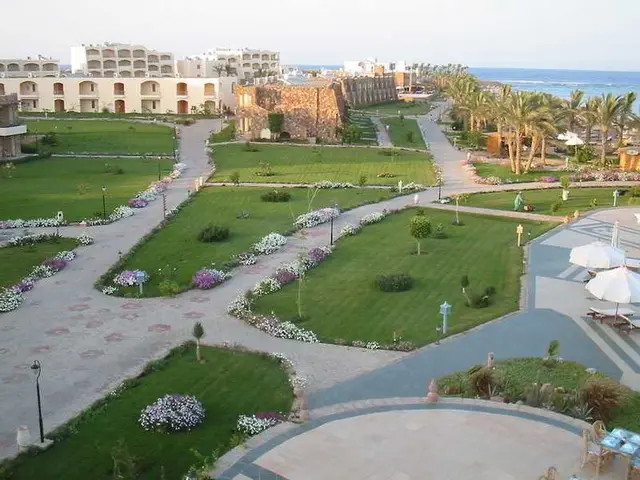 Brayka Bay Resort