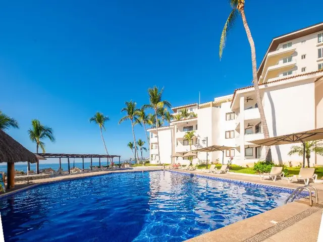 Vista Vallarta All Suites on the Beach