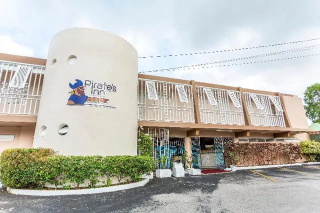 Pirate's Inn Hotel