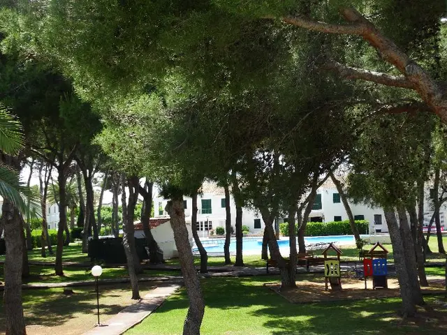 Las Brisas I & II