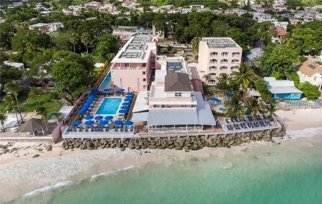 Butterfly Beach Hotel