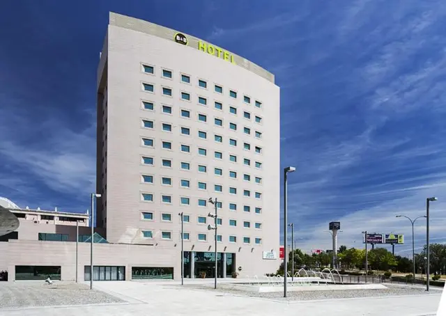 B&B HOTEL Madrid Aeropuerto T4