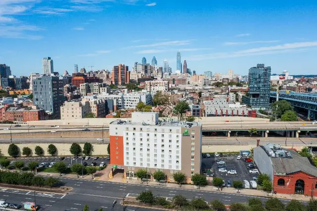 Holiday Inn Express Philadelphia Penn's Landing