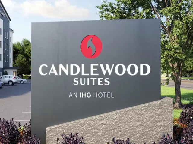 Candlewood Rowlett Lake Ray Hubbard by IHG